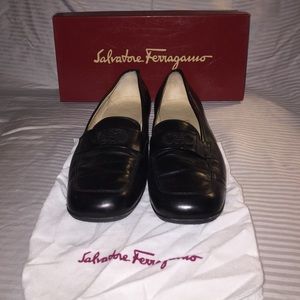 Salvatore Ferragamo Nero Nappa Size 11 Loafers
